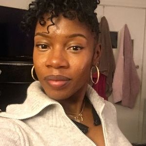 Meet your Posher, Chrissy